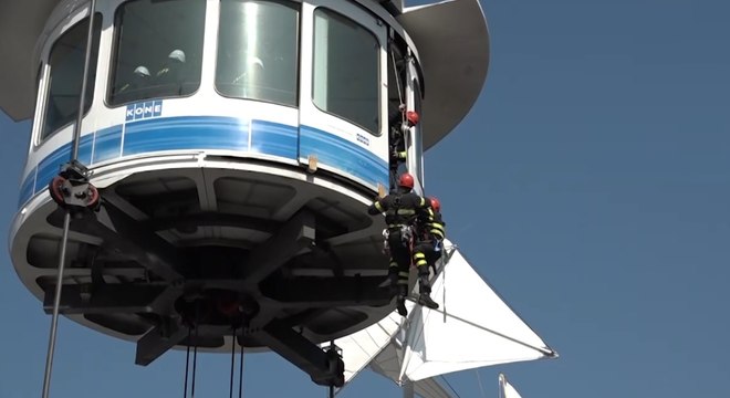 Genova - Evacuazione ascensore panoramico , esercitazione dei Vigili del Fuoco (08.03.22)