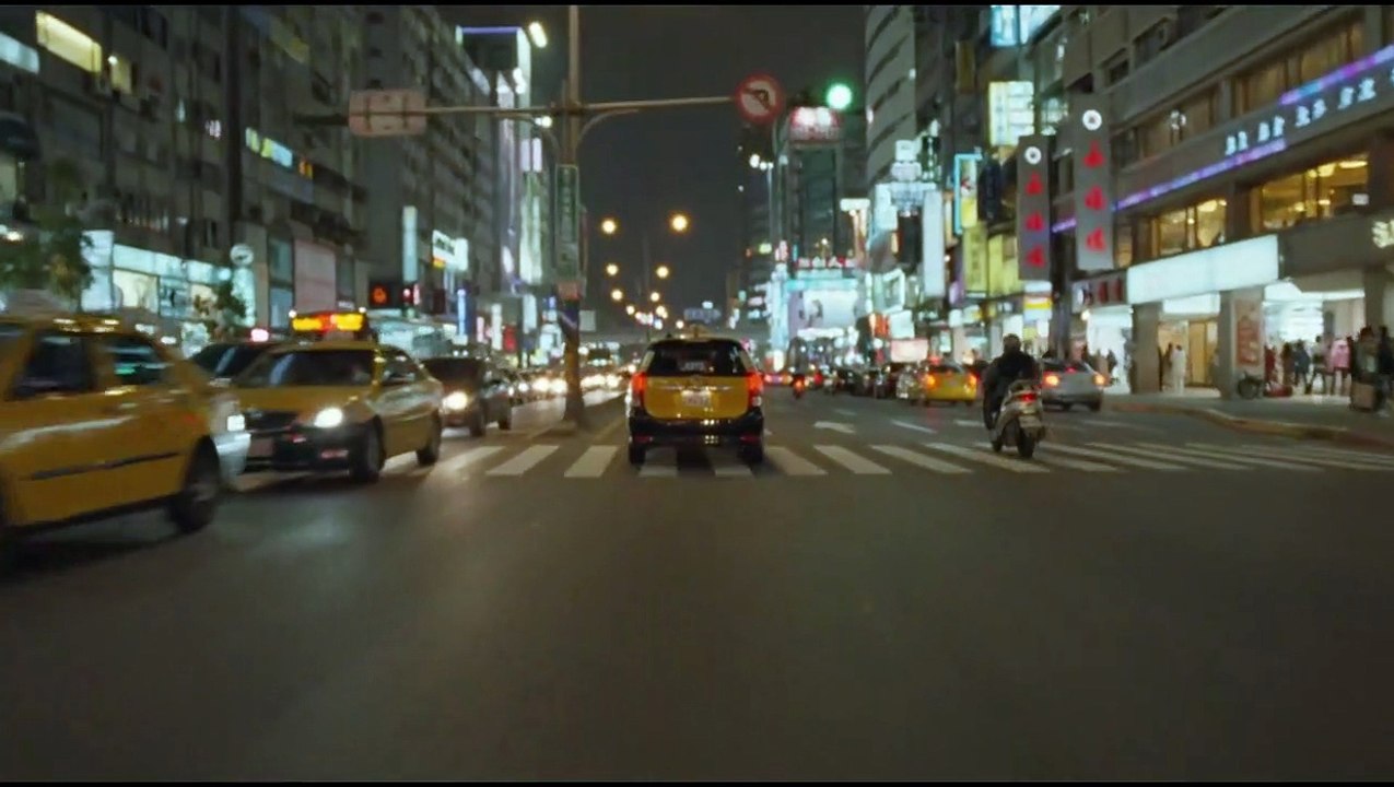 Miss Kicki Trailer DF