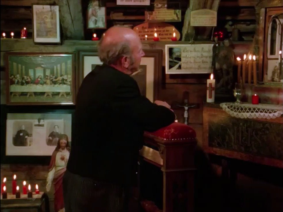 Daheim sterben die Leut Trailer DF