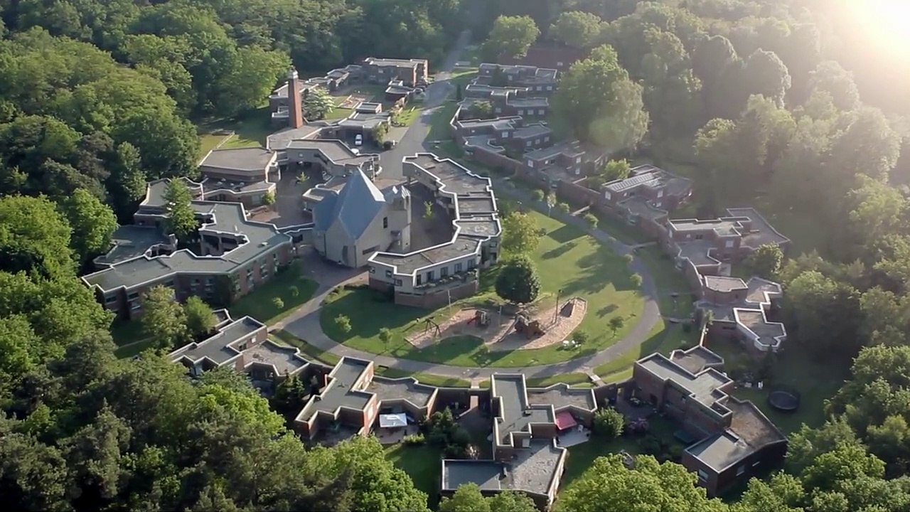 Die Böhms - Architektur einer Familie Trailer DF