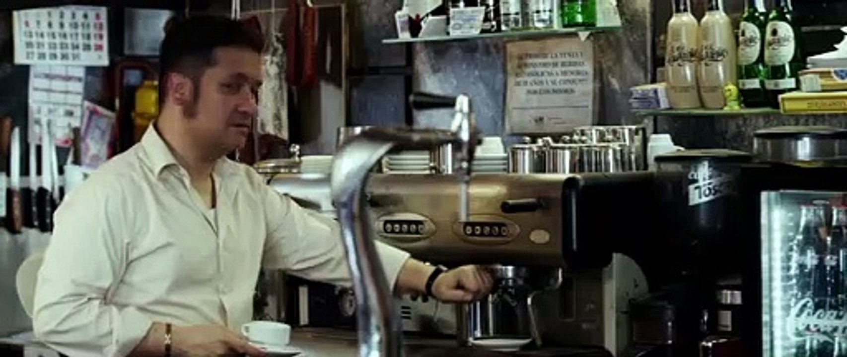 El Bar - Frühstück mit Leiche Trailer DF