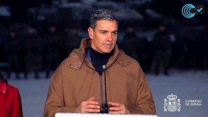 Sánchez presume de la OTAN en Letonia mientras España es el aliado que menos gasta en defensa