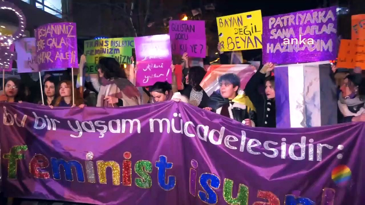 Ankara'da kadınlar 8 Mart için yürüdü