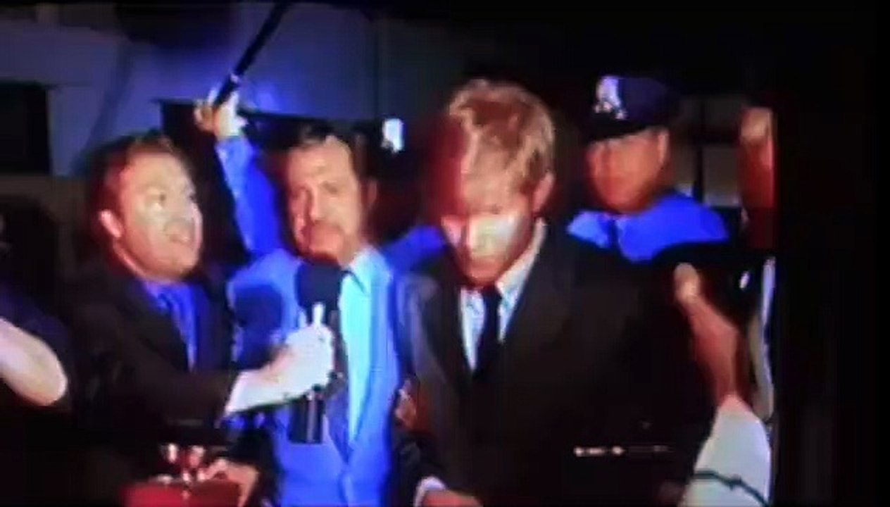 Tenderness - Auf der Spur des Killers Trailer DF