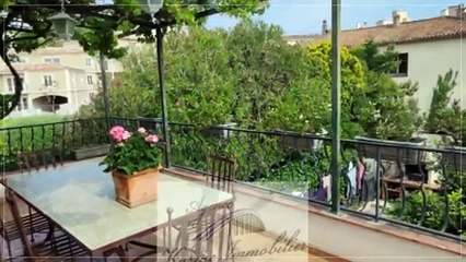 Très rare ! Haut de villa en plein centre-ville au calme ave