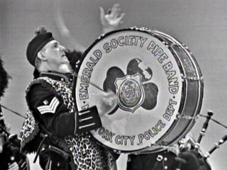 NYPD Emerald Society Pipe Band - Wearing Of The Green (Live On The Ed Sullivan Show, March 14, 1965)