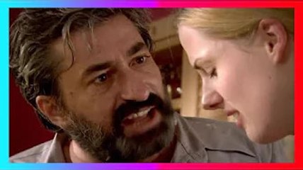 Avance de 'Mar de amores' – Alí firma los papeles del divorcio con Caroline