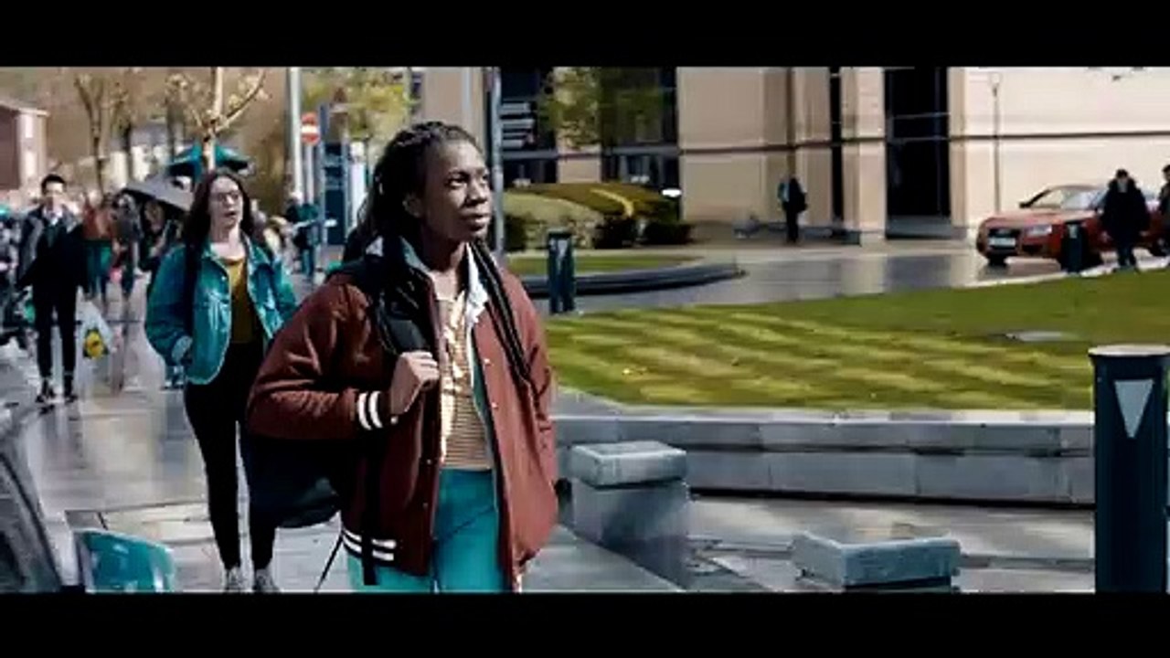 Class Trailer (2) OV