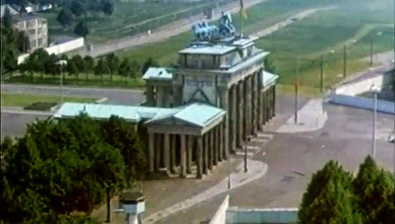 Hotel Deutschland 2 Trailer DF