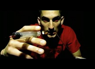 Sodium Babies - Die Geschichte eines Vampir Ghouls Trailer OV