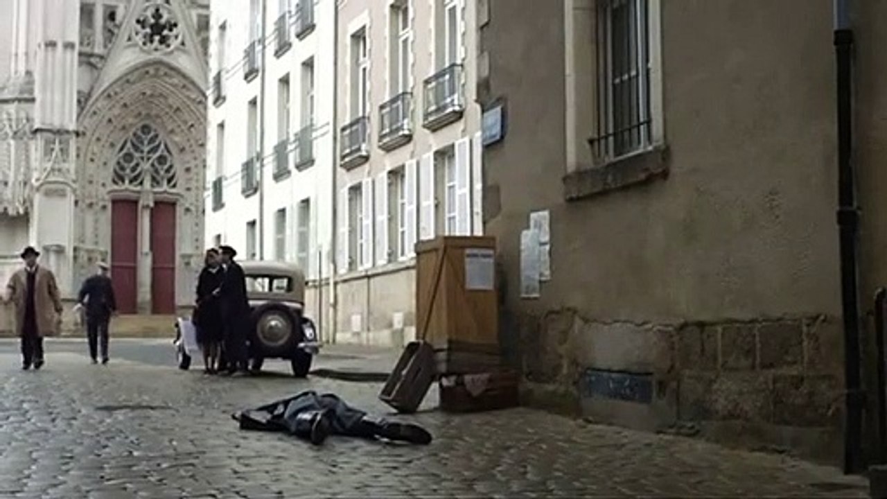 Das Meer am Morgen Trailer DF