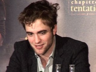 Robert Pattinson : déclenche l’hystérie dans le monde entier !