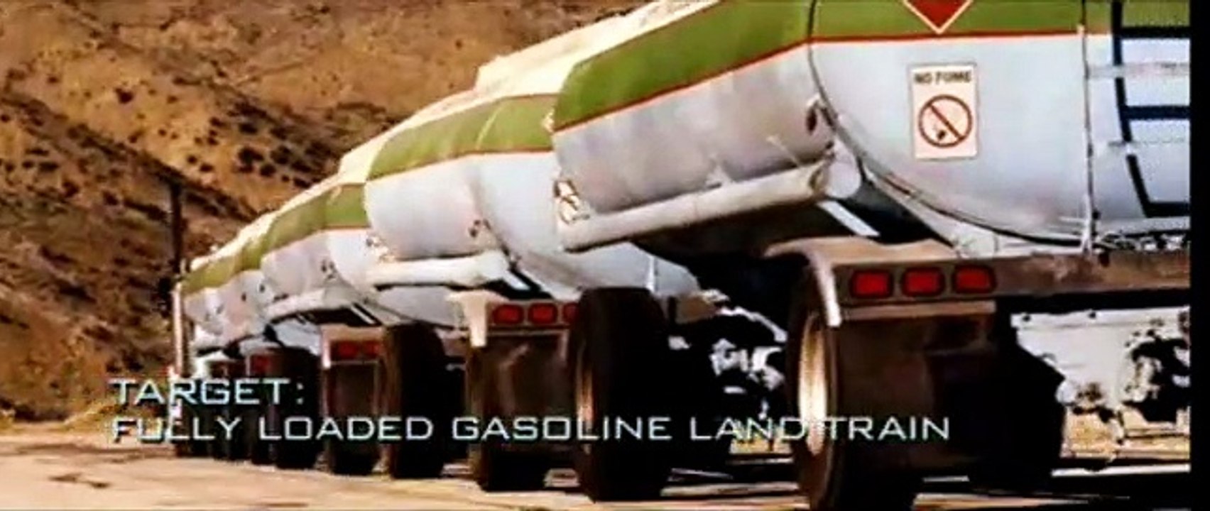 The Fast and the Furious Trailer (2) DF