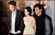 Twilight 2 : la conférence de Presse de Robert Pattinson et l'équipe du film à Paris