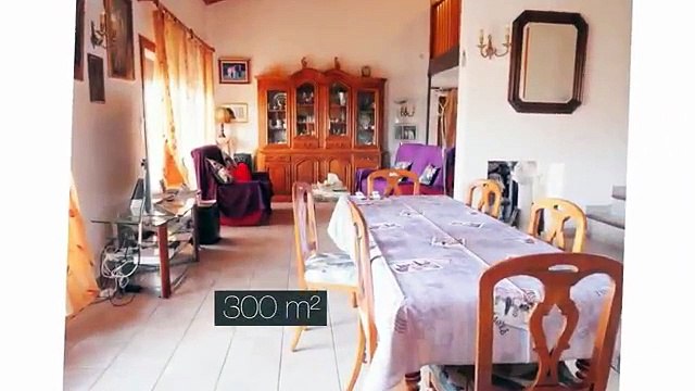 MAGNIFIQUE VUE MER ET ROCHES ROUGES