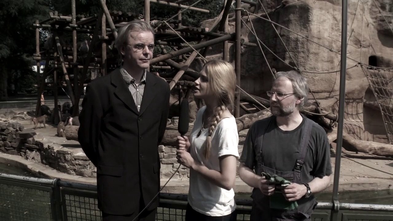 Ufo - Es ist hier Trailer (2) DF