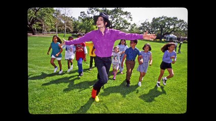 Harry Benson: Shoot First Trailer OV