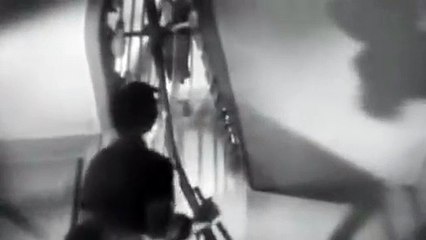 Cecile est morte - Ext