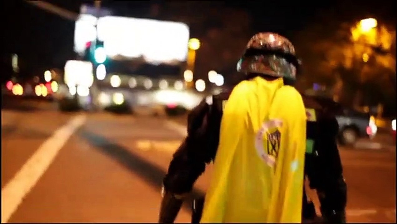 Superheroes - Voll echte Superhelden Trailer DF