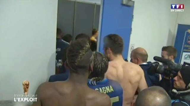 Zapping du 20/11 : Quand les Bleus se vengent des journalistes