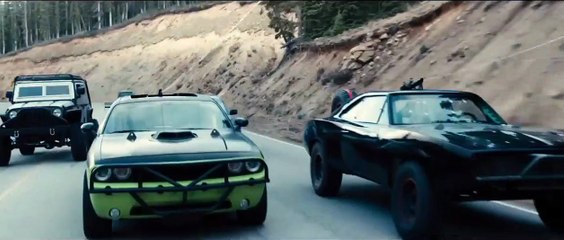 Fast & Furious 7 Videoauszug (4) OV - Hook Em Up