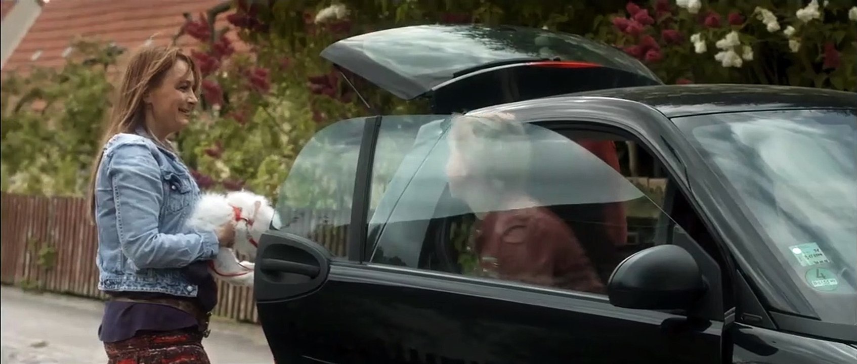 Weiber! Schwestern teilen. Alles. Trailer DF