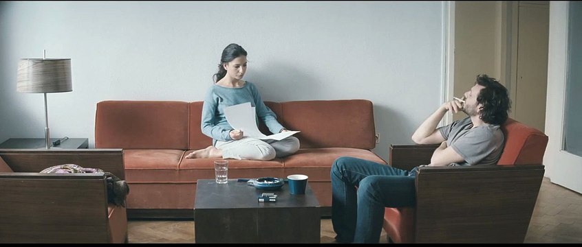 Când se lasa seara peste Bucuresti sau metabolism Trailer OV