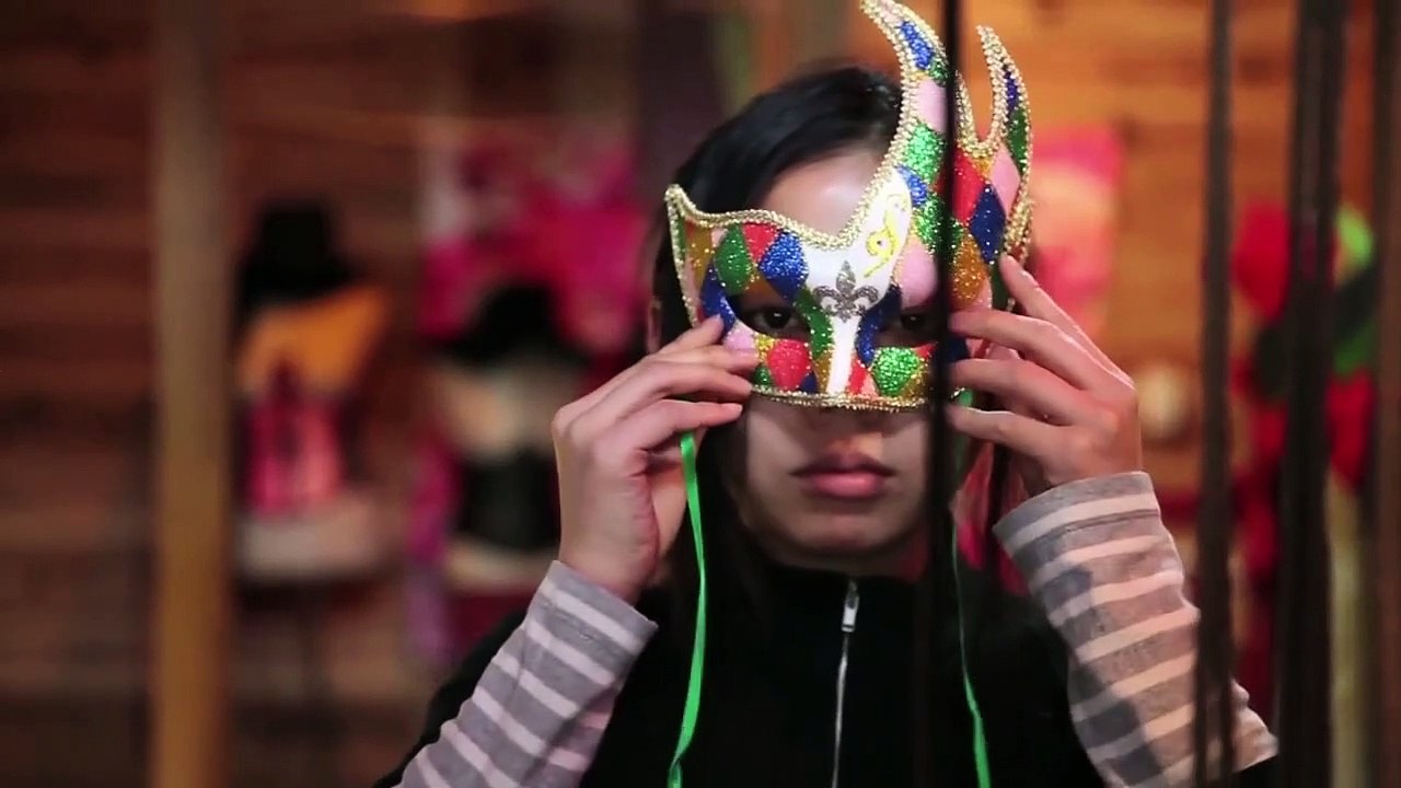 Love Hotel Trailer OV