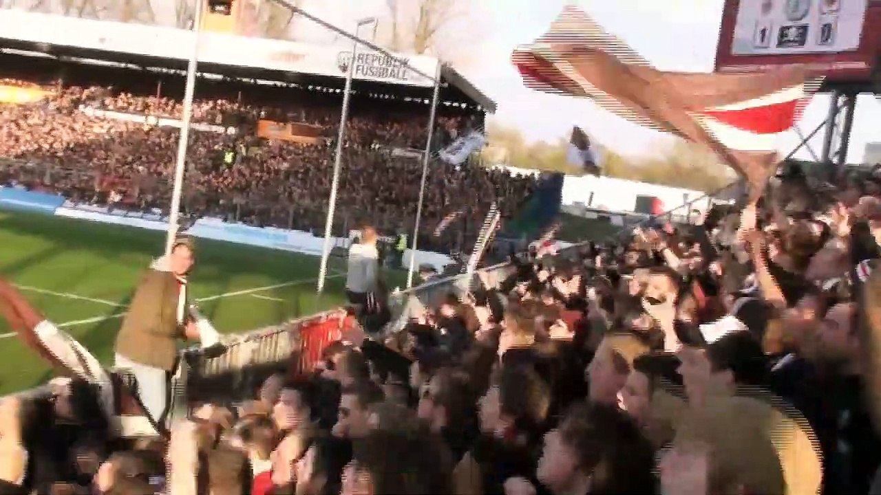 Das ganze Stadion Trailer DF