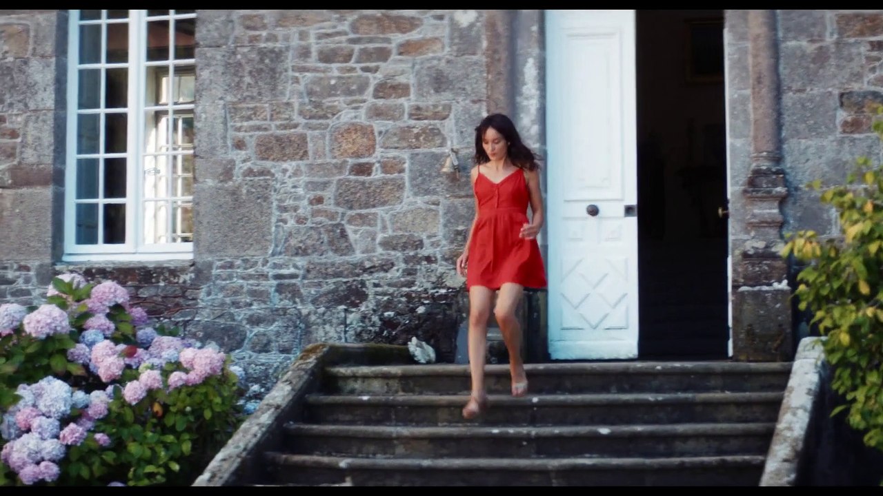 Anaïs in Love Movie trailer