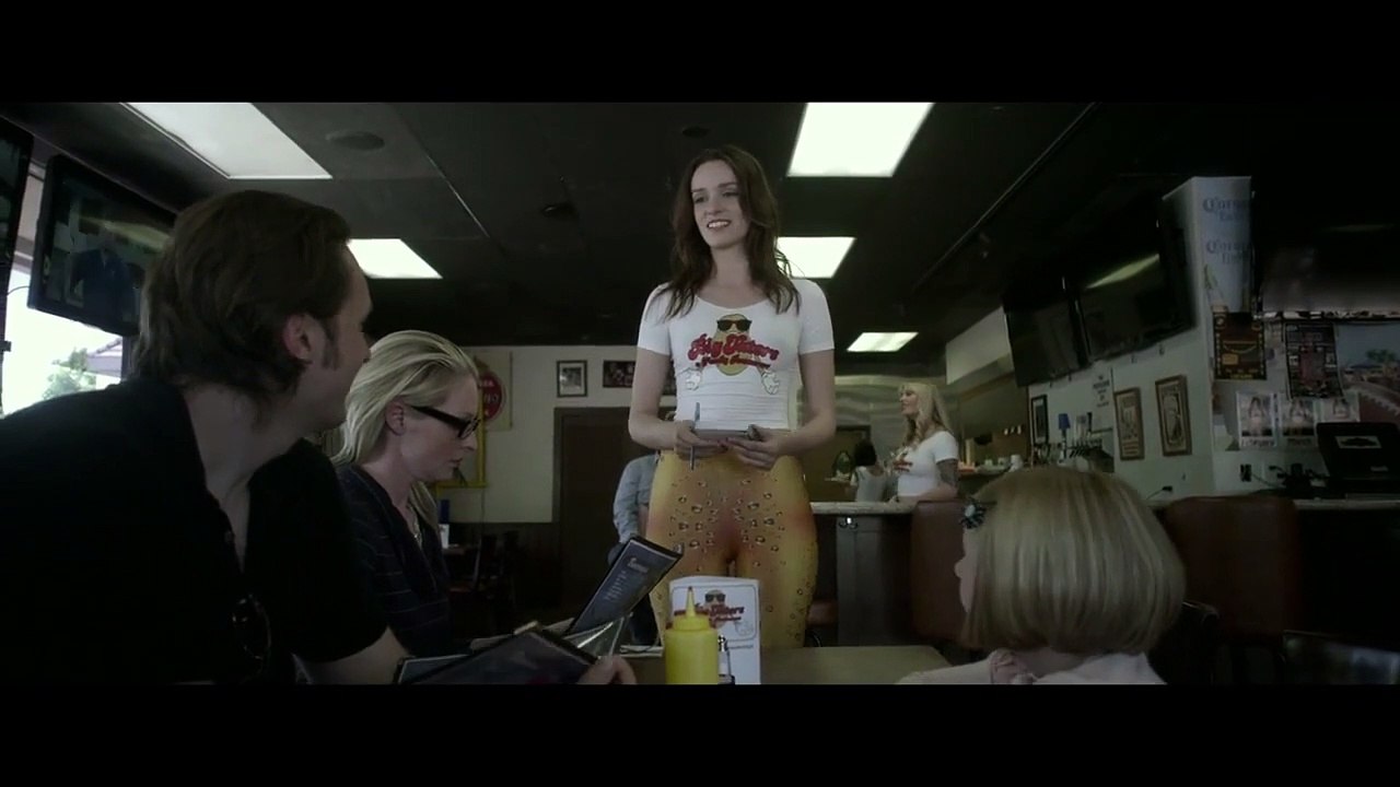 Starry Eyes - Träume erfordern Opfer Trailer DF