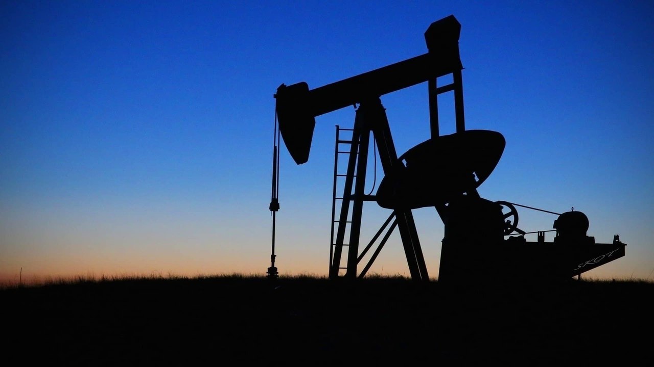 ¿Qué efectos tiene el incremento del precio del petróleo en la economía de Colombia?