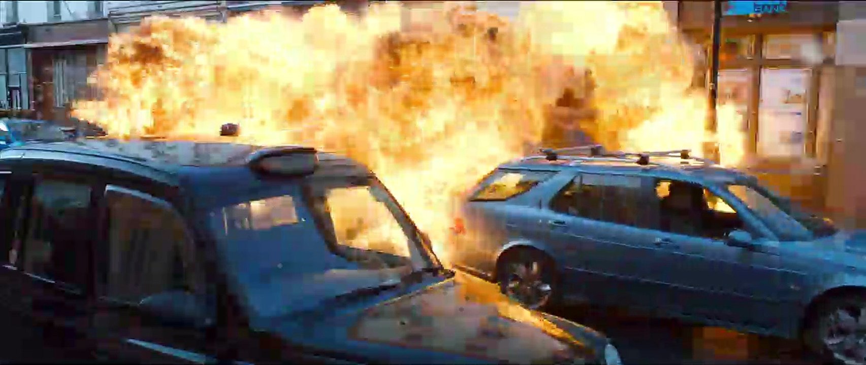 The Foreigner Trailer DF