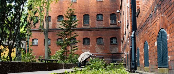 Die Blumen von gestern Trailer DF