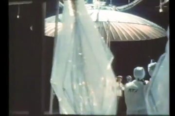 Der Falke und der Schneemann Trailer OV