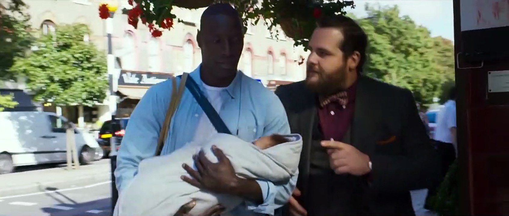 Plötzlich Papa Trailer DF