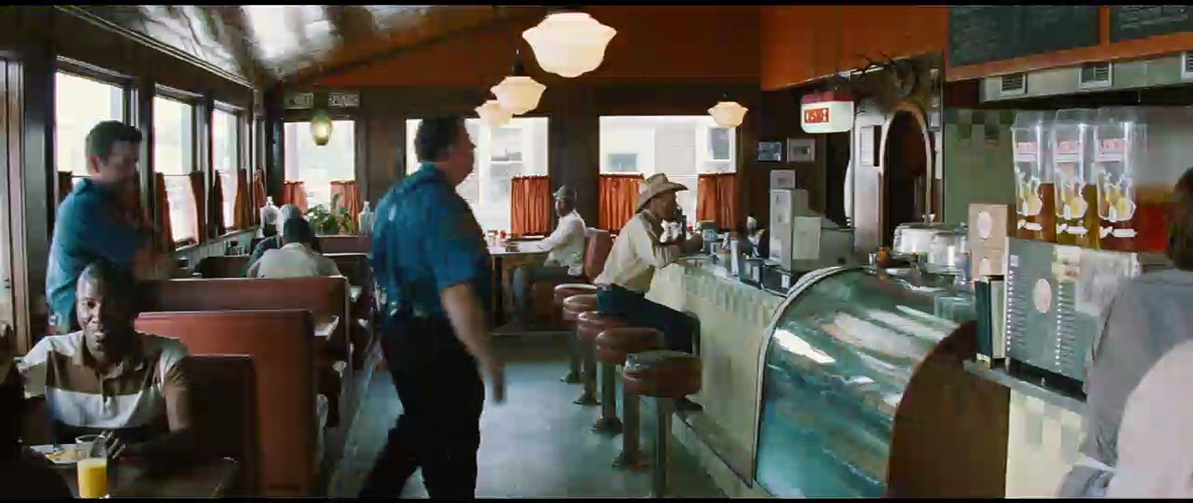 2 Guns Trailer DF