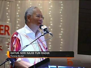 Buat kelainan tampil dengan klip Tahun Baru Cina