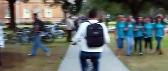 So Undercover Trailer OV