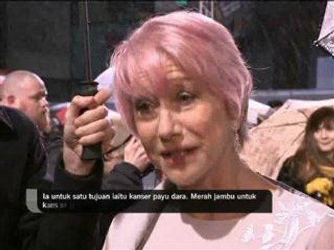 Warna rambut merah jambu demi kebajikan