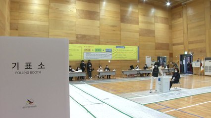 사전투표율 '최고' 호남...투표소에 발길 이어져 / YTN