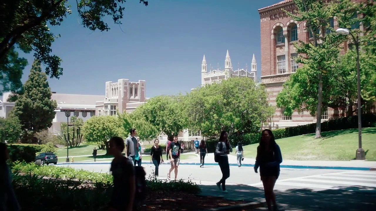 Wovon träumt das Internet? Trailer DF