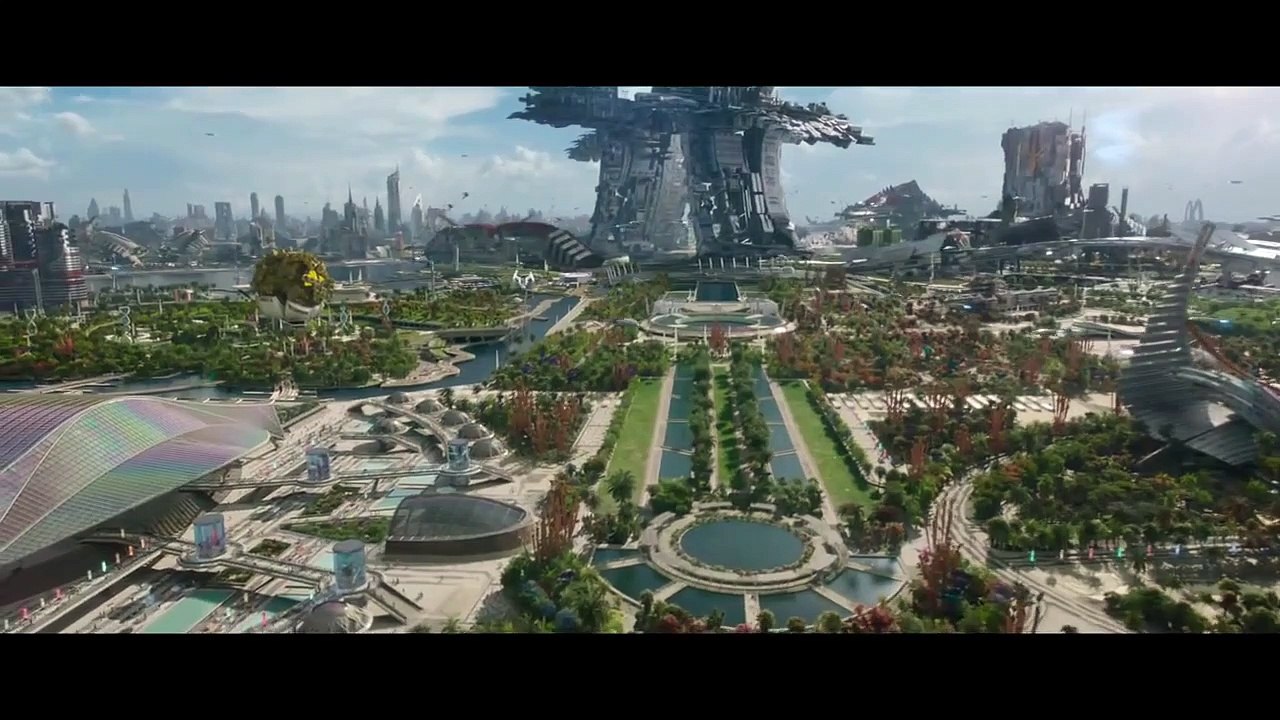 Guardians of the Galaxy "Gamora" Featurette