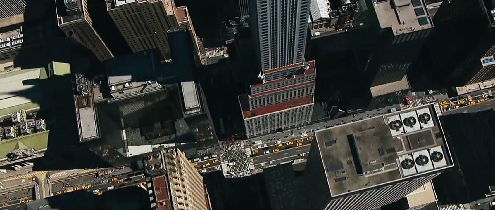 Who Am I - Kein System ist sicher Trailer (2) DF