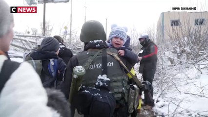 Irpin : les habitants fuient à contrecœur la ville bombardée par l’armée russe