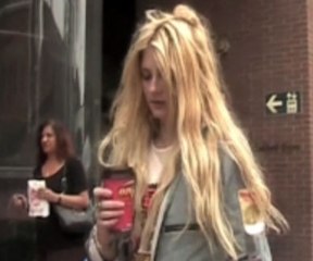 La descente aux enfers de l’actrice Mischa Barton !