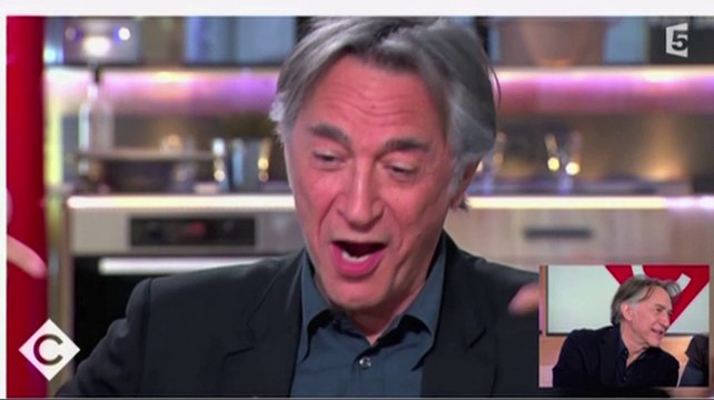 Le zapping du 27/12 : Richard Berry reprend Ma Benz de NTM