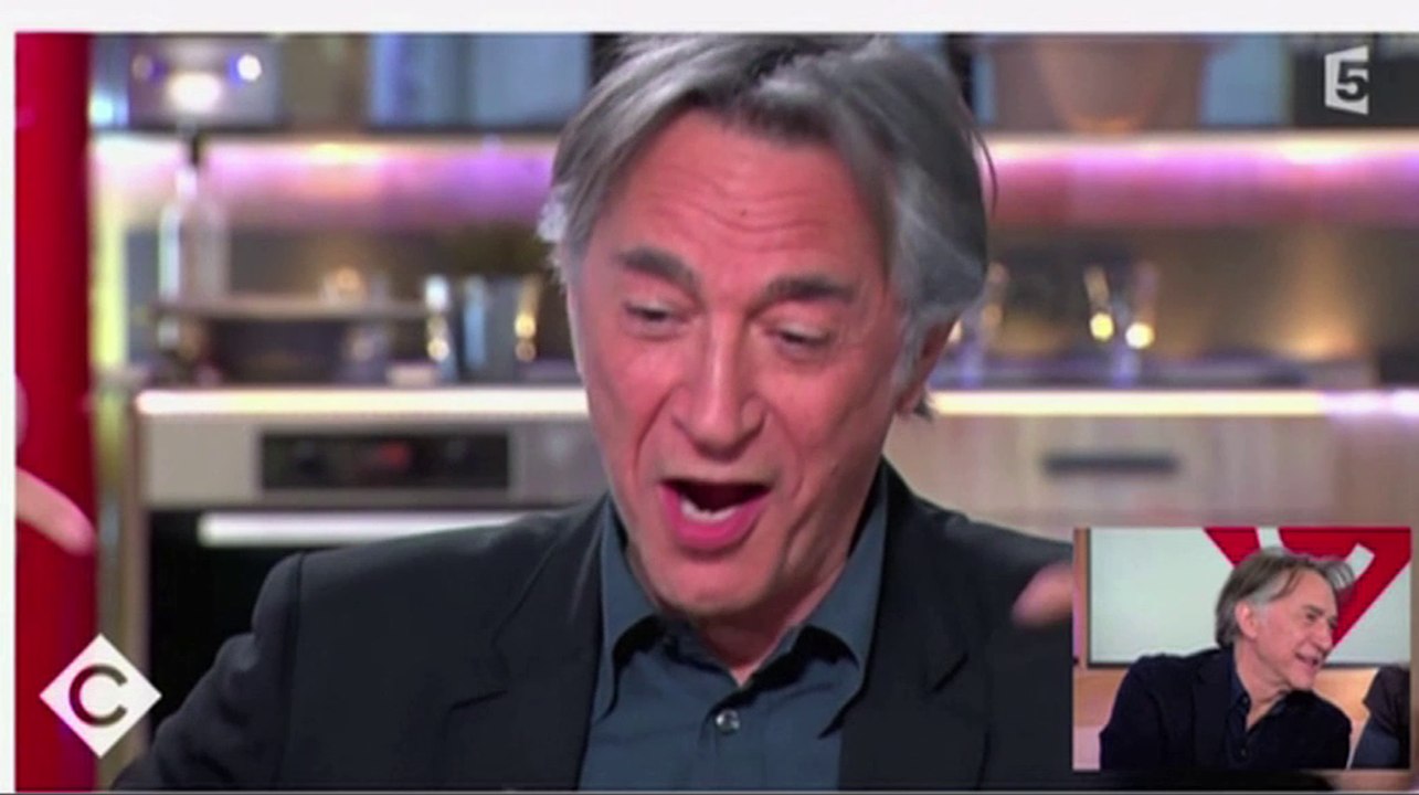 Le zapping du 27/12 : Richard Berry reprend "Ma Benz" de NTM