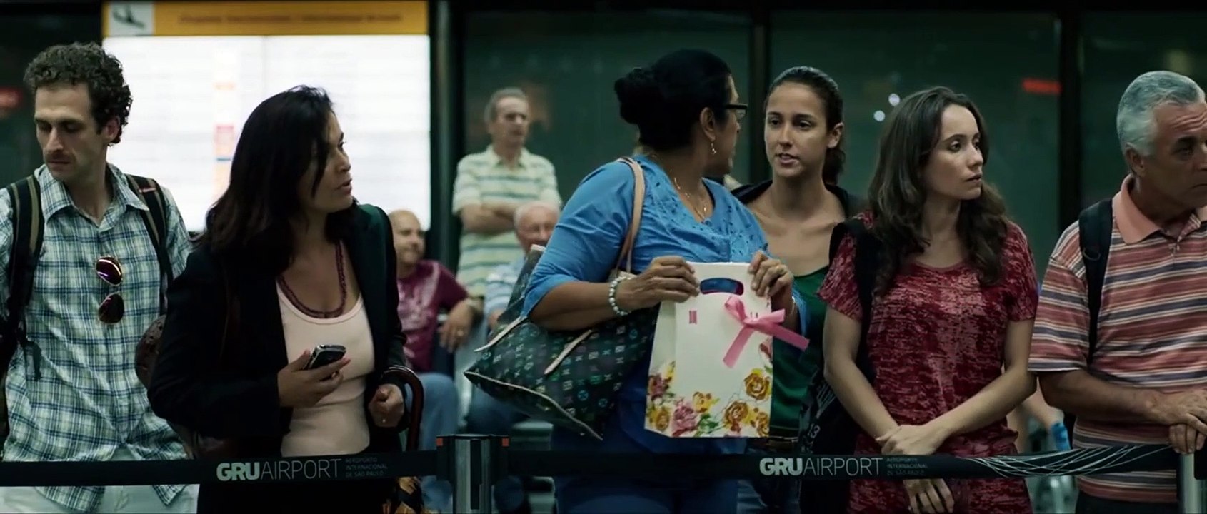 Der Sommer mit Mamã Trailer DF