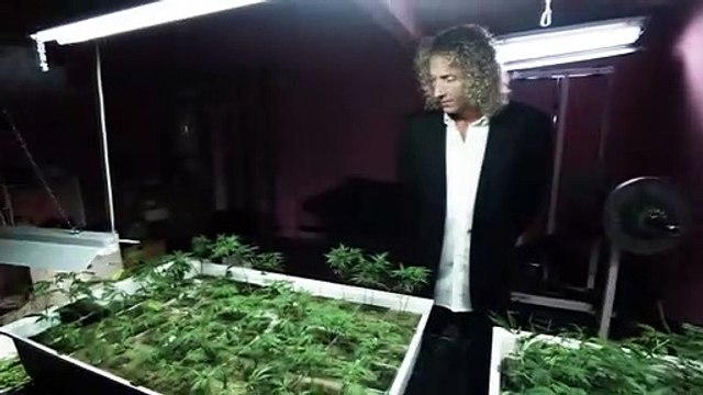 Cocaine Cowboys 3 - How to Make Money Selling Drugs Trailer (2) OV